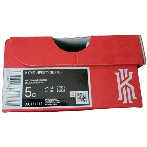 Kids multi-colored Kyrie Infinity SE sneakers size 5 - Picture 6 of 6